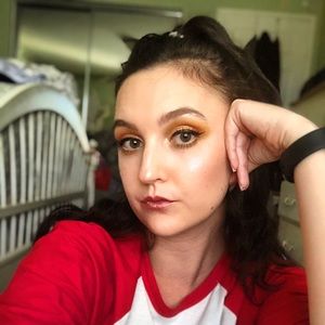 Meet your Posher, Briggitte